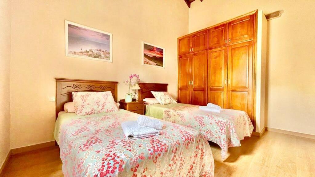 Hikers Paradise House Alajero Екстер'єр фото